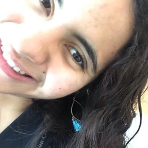 Meet your Posher, EstefanÃ­a